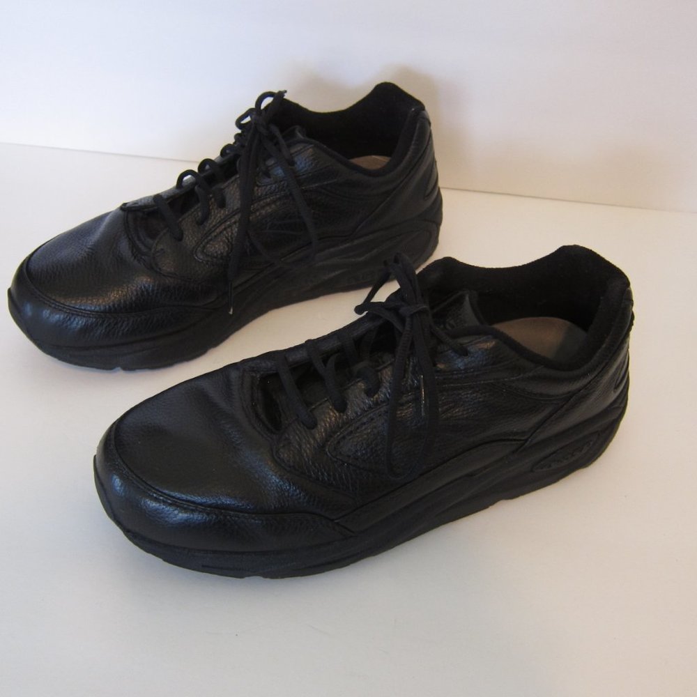 Brooks Addiction Sneakers Men's S-257  Sz11.5 W4E